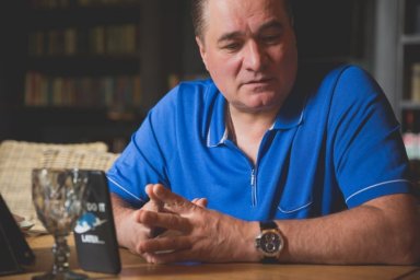 Владелец клуба Мутабор и его семья оказались под давлением из-за иска налоговой службы